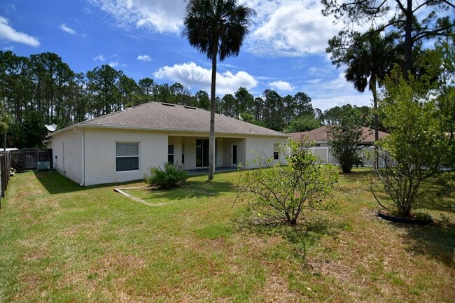 Building Photo - Available July 5th