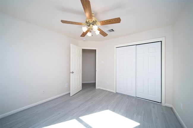Building Photo - 12934 Kingston Point Ln