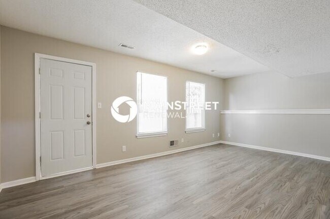 Building Photo - 3 Bedroom Pet-Friendly Home in Leavenworth...