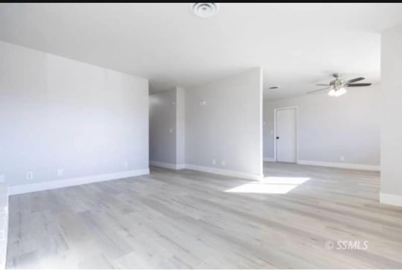 Building Photo - 608 E California Ave