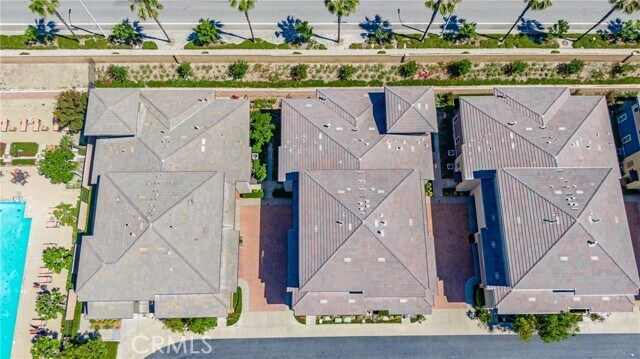 Building Photo - 12444 Benton Dr