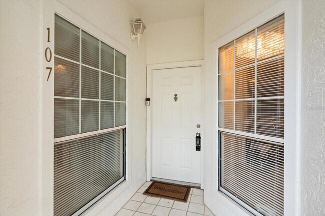 Building Photo - 443 Hamptoncrest Cir