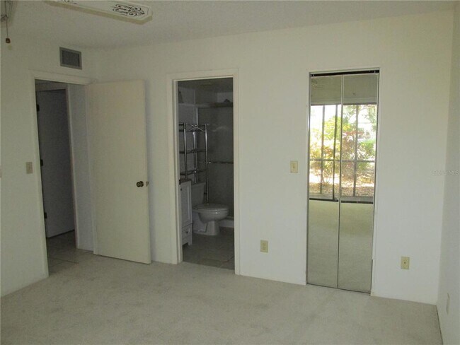 Building Photo - 740 White Pine Tree Rd