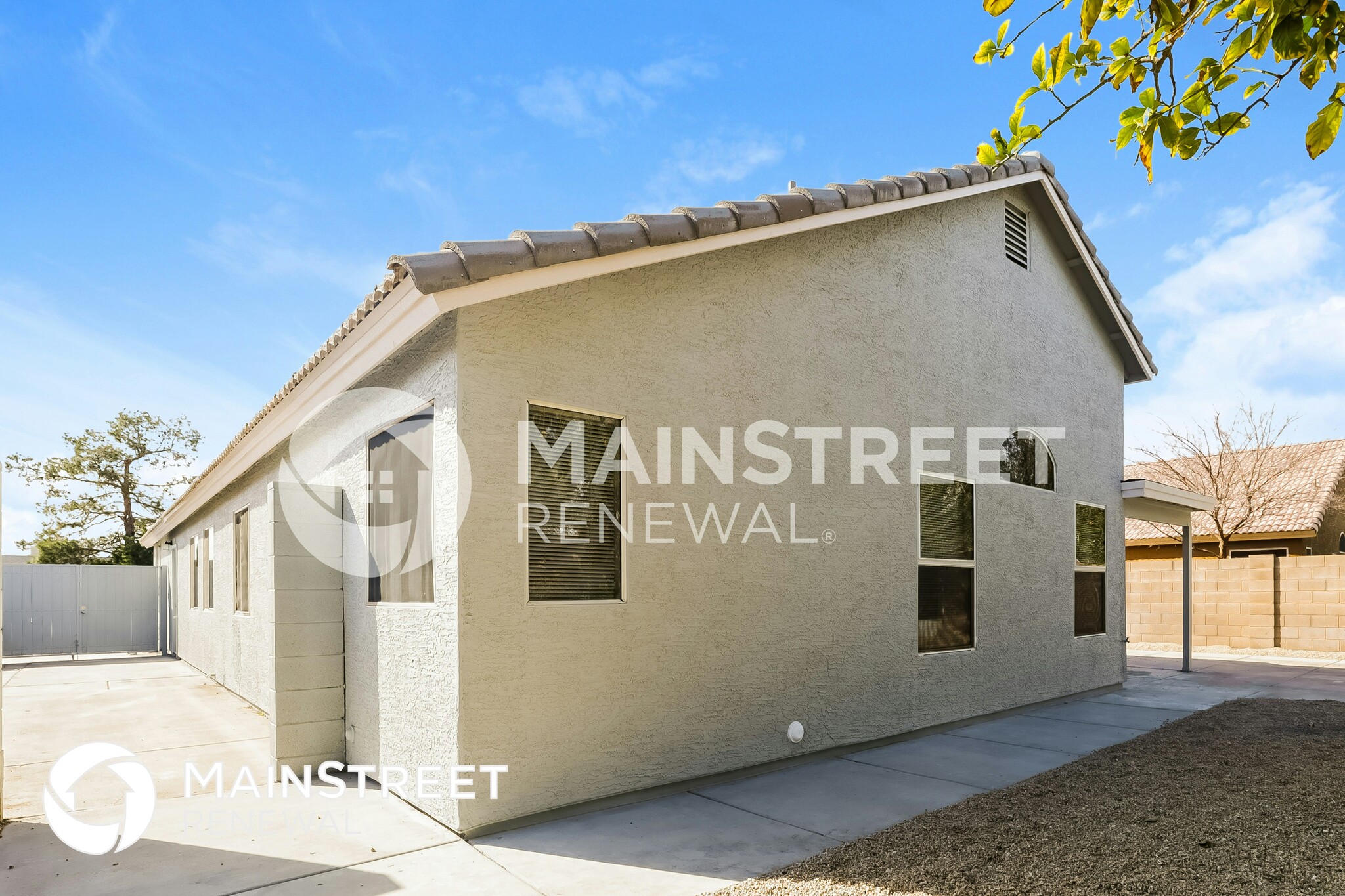 Building Photo - 118 W Villa Theresa Dr