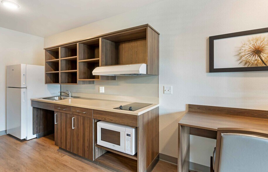 Building Photo - Furnished Studio-Orlando - Kissimmee