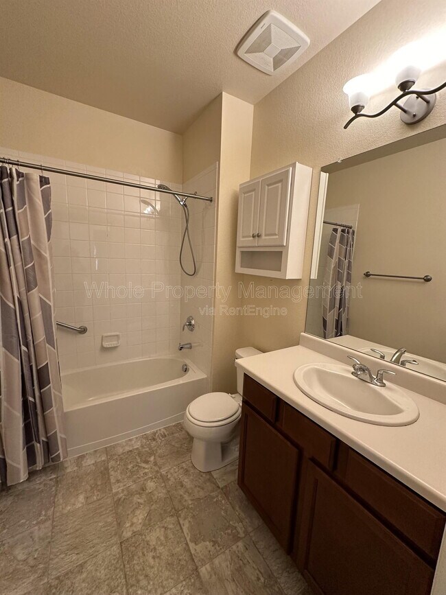 Building Photo - 12555 Monroe Dr