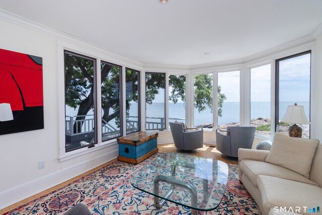 Building Photo - 18 Rockland Park