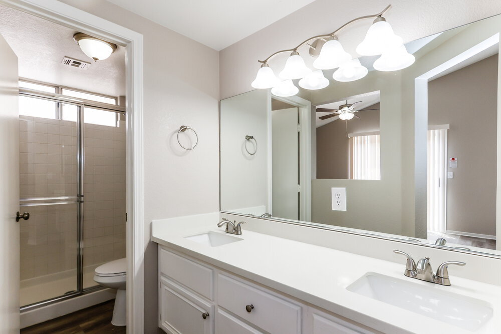 Building Photo - 1027 Overture Dr