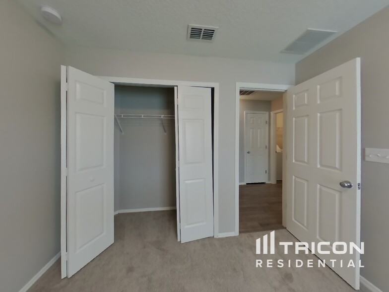 Building Photo - 11656 Huckba Ct