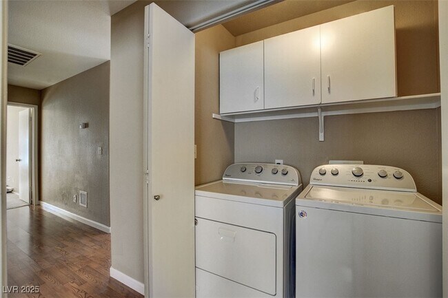 Building Photo - 7733 Donald Nelson Ave