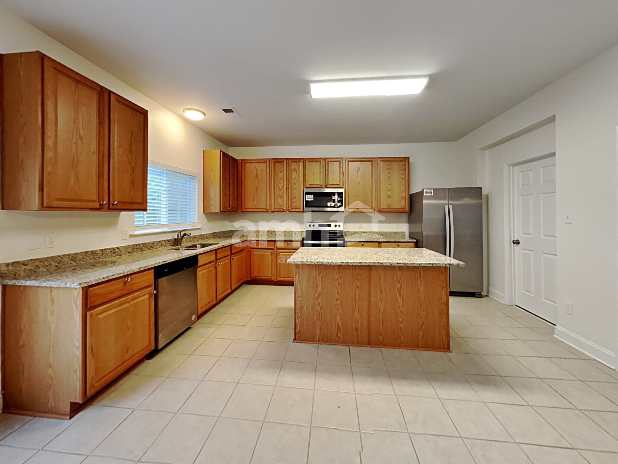 Building Photo - 15541 Normans Landing Dr