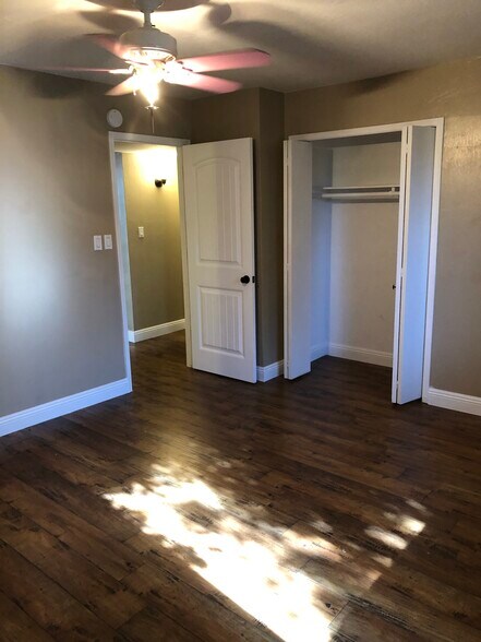 extra bedroom - 7012 E Redfield Rd