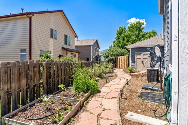 Building Photo - 4172 S Deframe Ct