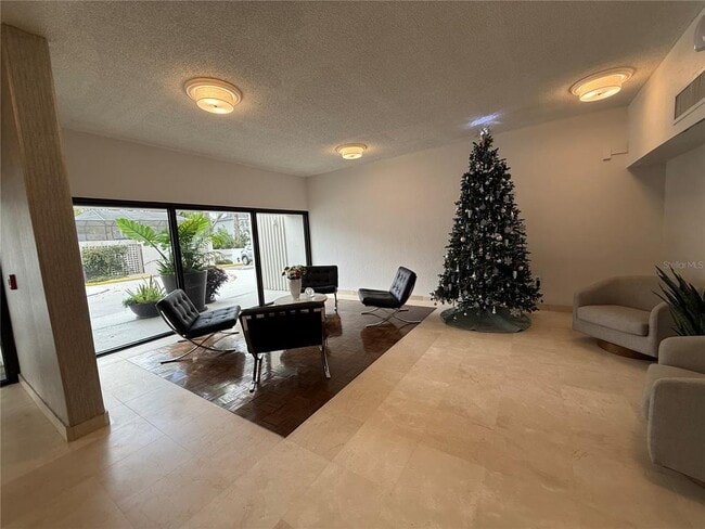 Building Photo - 4141 Bayshore Blvd