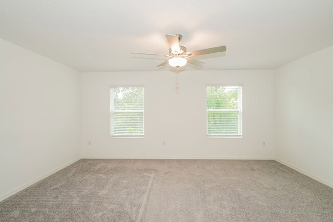 Building Photo - 6031 Acara Ln