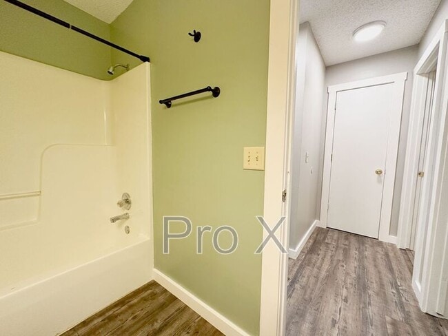 Building Photo - 1446 N Dawn Dr