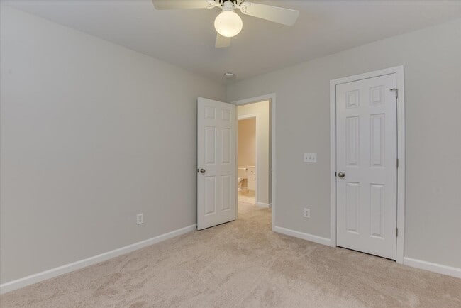 Building Photo - 9 Juniper Loop