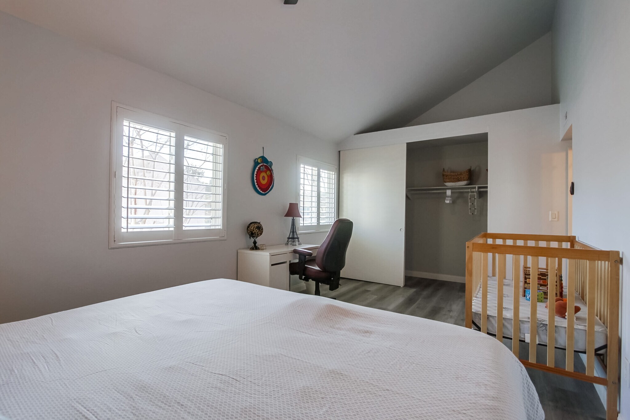 Cozy bedroom with fresh linens for a restful sleep. - 3964 Caminito Patricia