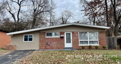 Building Photo - Charming 4 Bed/1Bath Ranch Home in Univers...