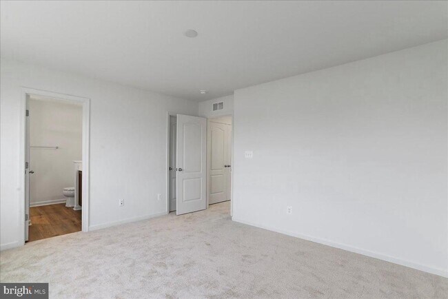 Building Photo - 21 Stafford Pl