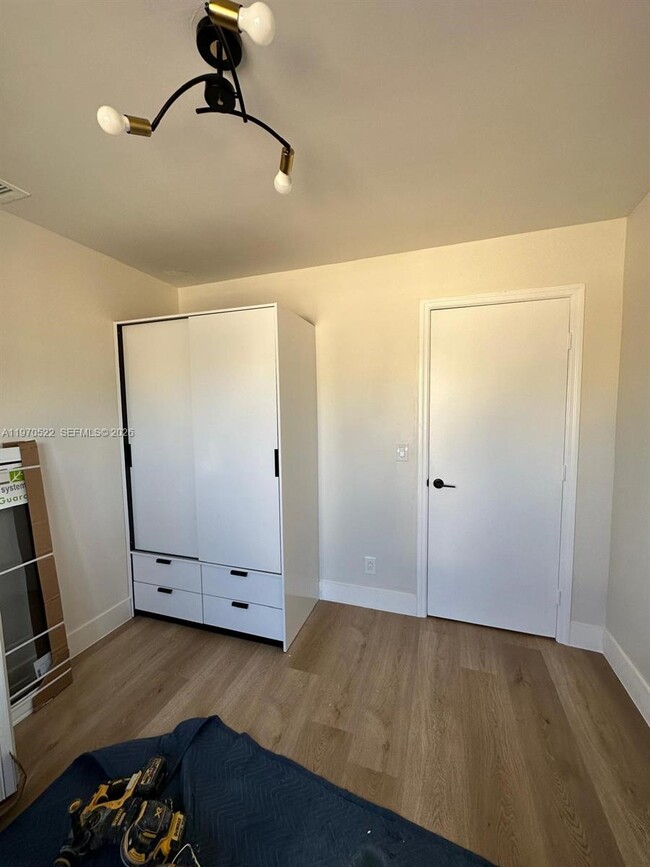 Building Photo - 34 SE 3rd Terrace