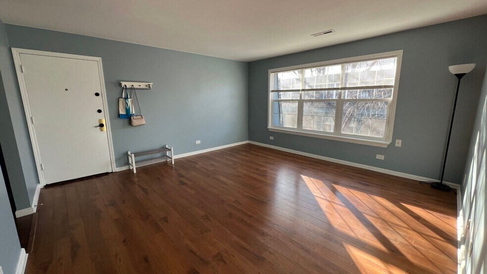 Building Photo - 9250 E Girard Ave