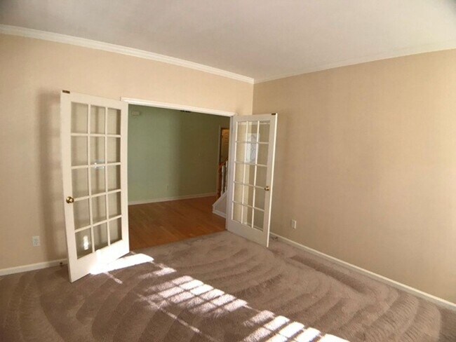 Building Photo - Stunning, Spacious Home in Prime Apex Location – Zoned for Top-Rated Apex Schools!