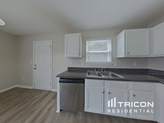 Building Photo - 4262 Winston Cir