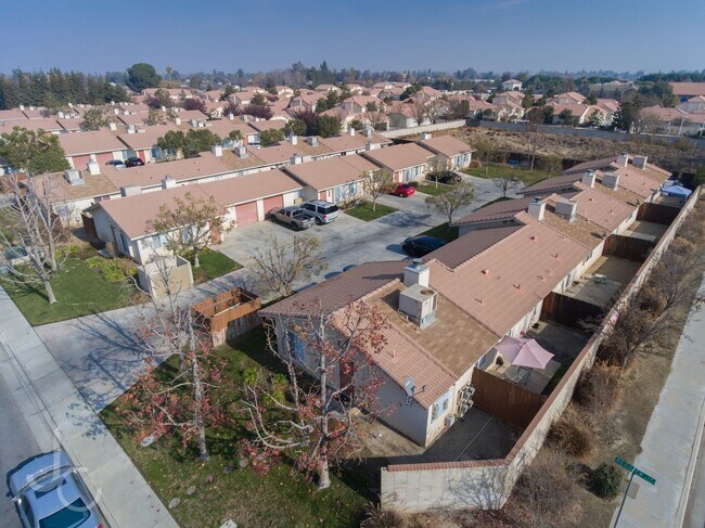 Building Photo - 1308 Reddick Ln