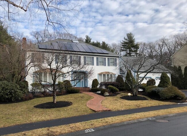 Primary Photo - 109 E Emerson Rd