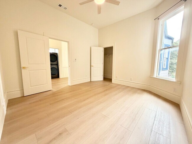 Building Photo - 937-941-941 Hayes St