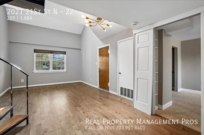 Building Photo - 2021 21st St N