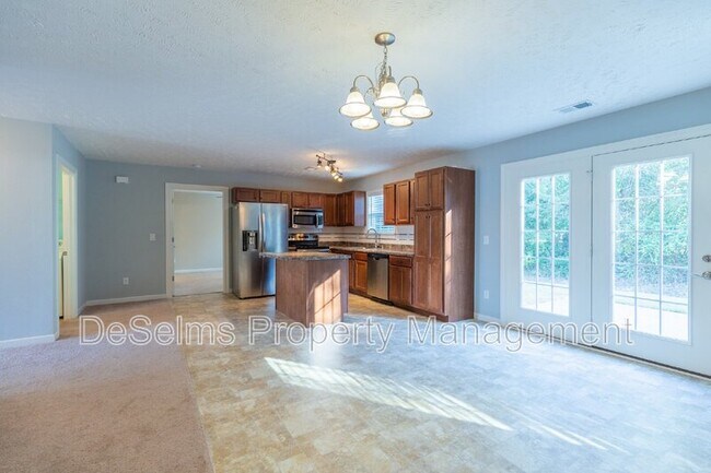 Building Photo - 1536 Passage Dr