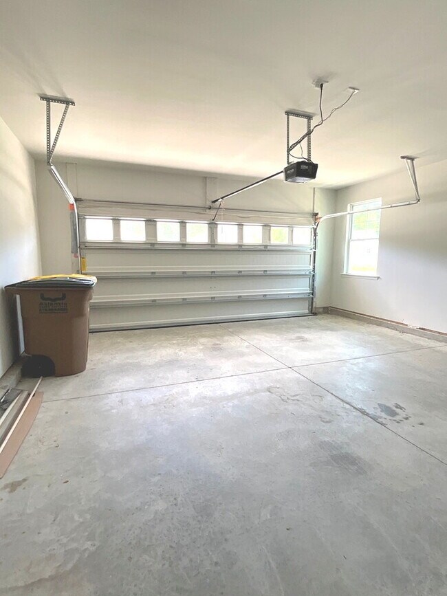 Building Photo - Elegant Living in Westbrook @ Savannah Quarters