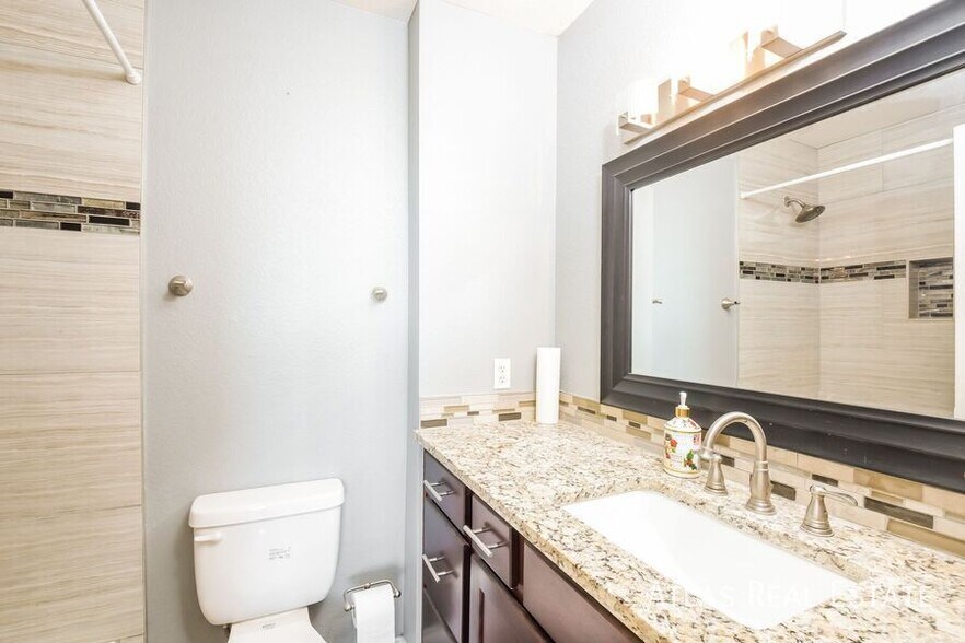 Building Photo - 8199 Welby Rd