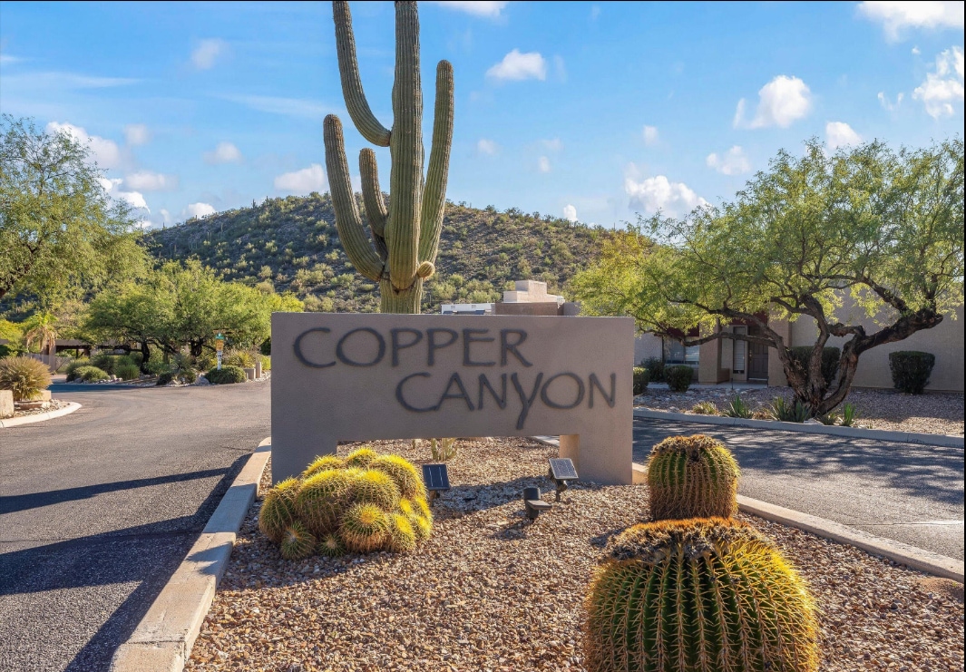 Building Photo - 5557 N Mica Mountain Dr