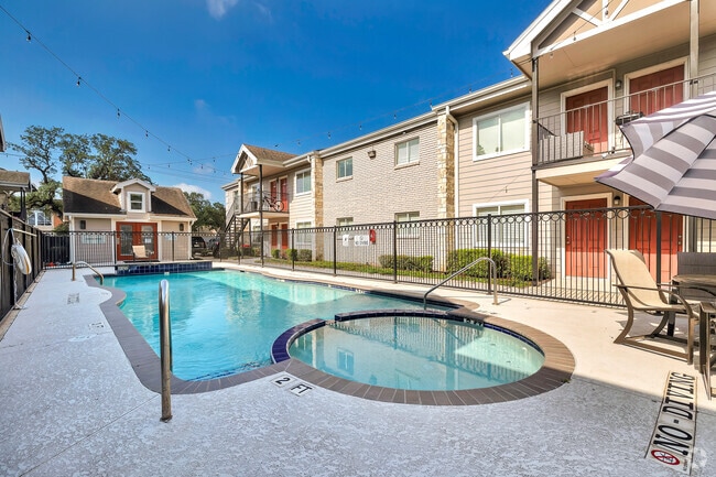 Building Photo - The Grove at 43rd
