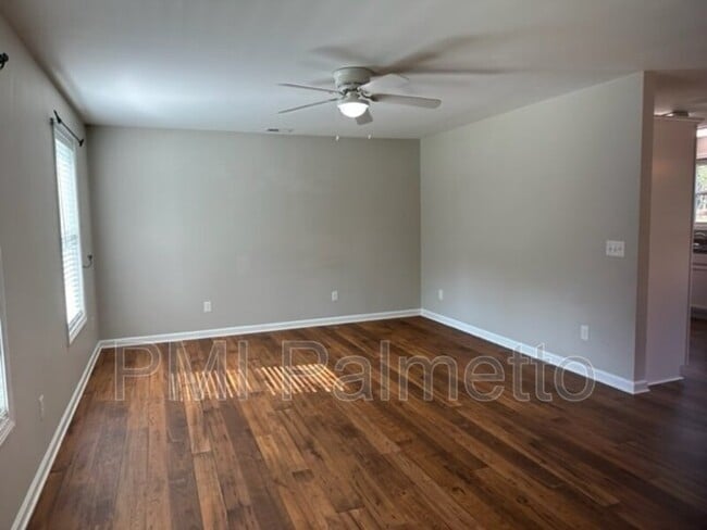 Building Photo - 753 Murray Lindler Rd