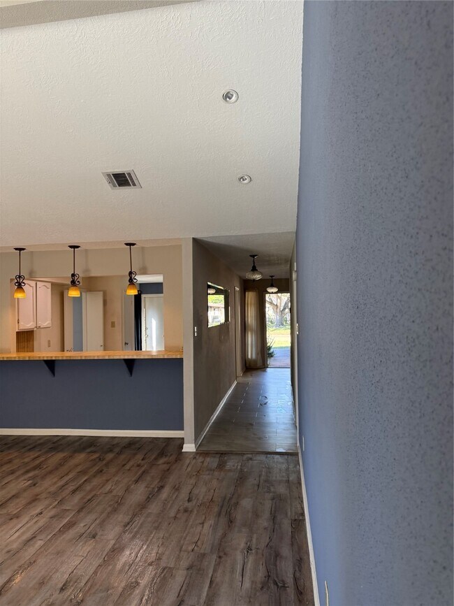 Building Photo - 16723 Castle Fraser Dr