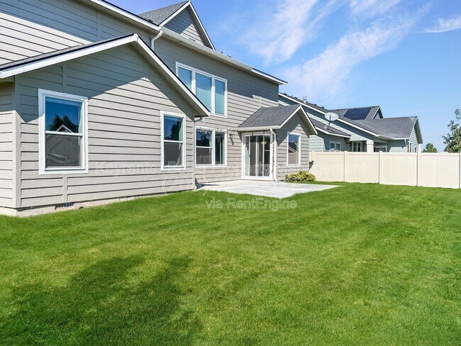 Building Photo - 2474 N Iditarod Way