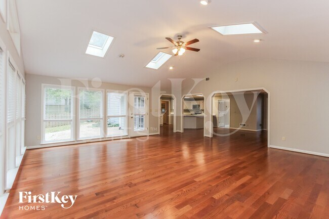 Building Photo - 2345 Ashton Ridge Dr