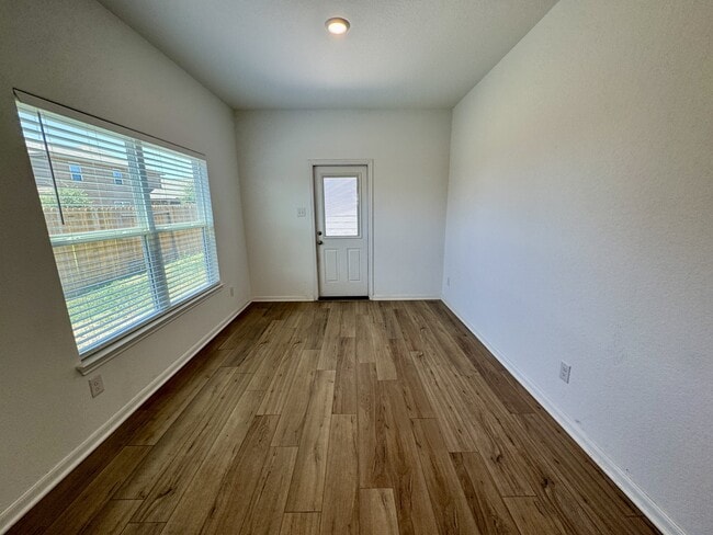 Building Photo - 10818 Emerick St
