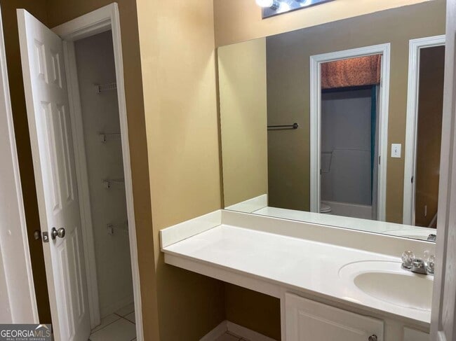 Building Photo - 1916 Stanton Rd