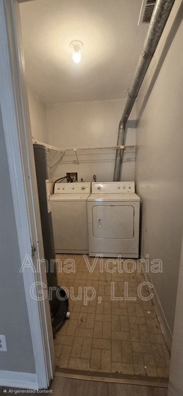 Building Photo - 5307 Valiquet Ave