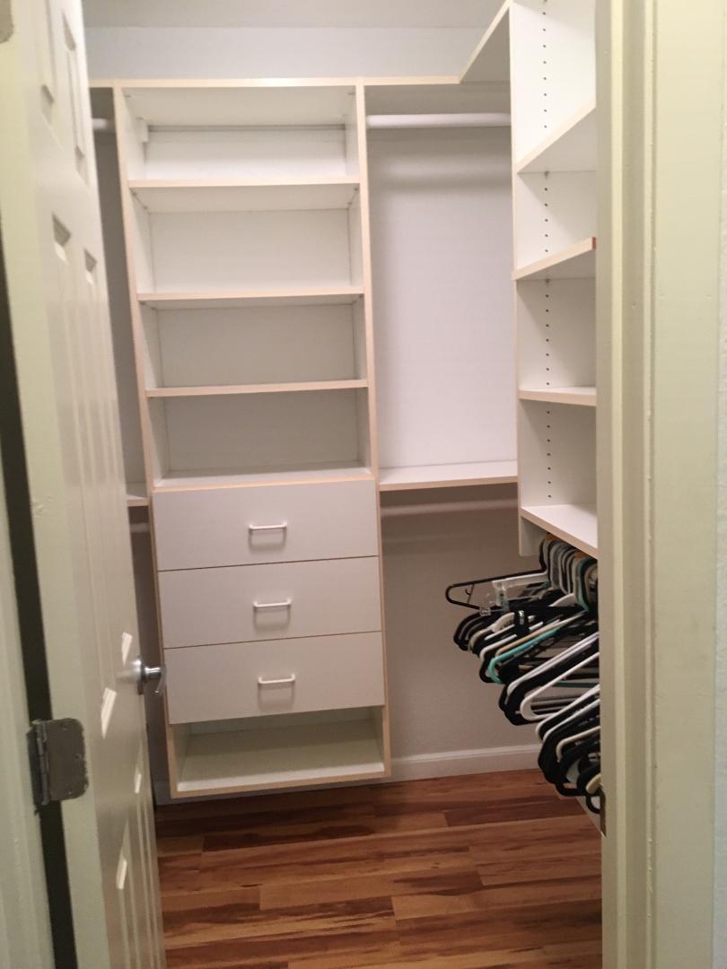 Building Photo - 396 Larkspur Plaza Dr