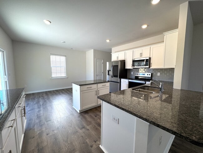 Building Photo - 937 Ocean Ct