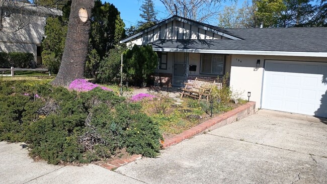 Building Photo - Los Gatos - Inviting Los Gatos Home with Classic Charm & Entertainer’s Backyard