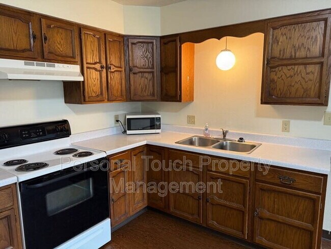 Building Photo - 1050 Front St