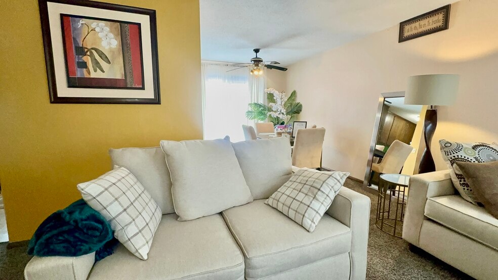 Living Room - 8236 Douglas Cir N