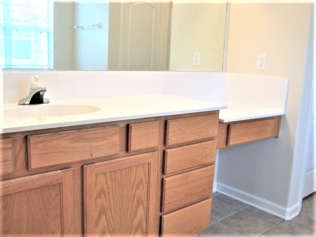 Building Photo - 7138 Arcastle Loop E